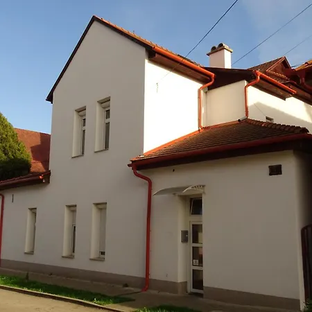 Apartament Kempelen Kuria *